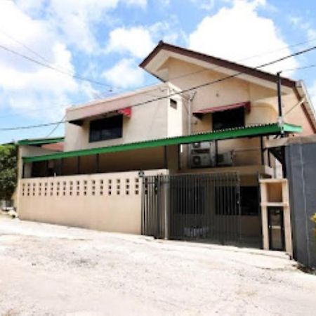 Safina Inn Syariah Sekupang Batam Exterior photo