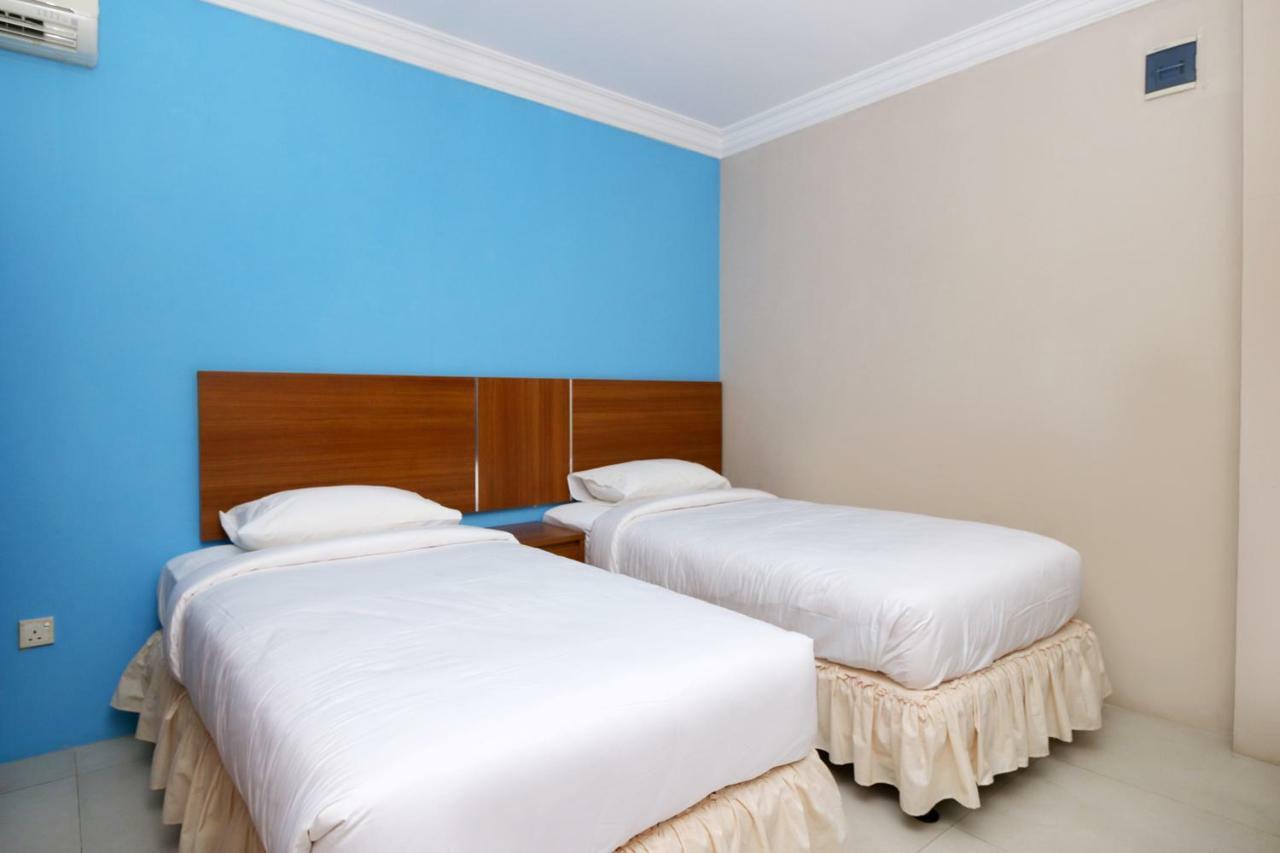 Safina Inn Syariah Sekupang Batam Exterior photo